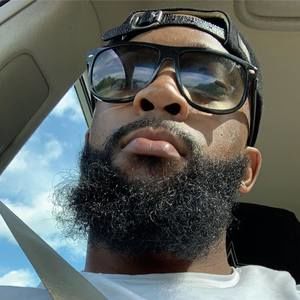 Meet your Posher, Louis